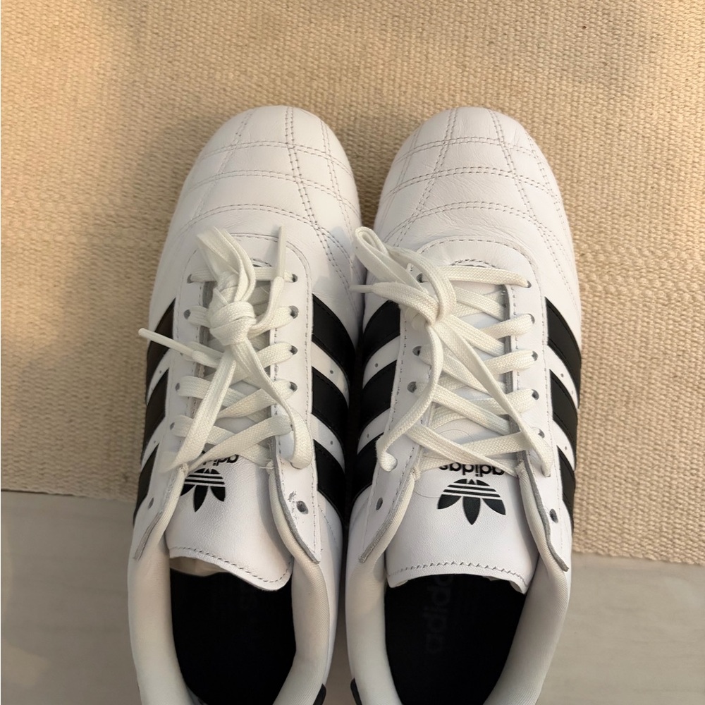 Adidas Men's Classic White and Black Sneakers